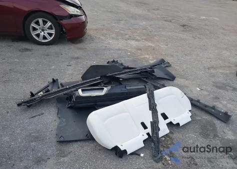 2022 Tesla Model Y Performance Dual Motor All-Wheel Drive from USA, damaged, VIN 7SAYGDEF5NF323622